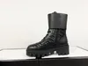 Klasik Martin Boots% 100 Cowhide Kemer Toka Metal Kadın Ayakkabı Deri Tasarımcı Kalın Tedil Ayakkabı Moda Lady Kısa Boot Igh Heels Büyük Boyut 35-42 Kutu