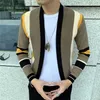 Splicing Contrast Sweater Coat Casual Men Coat Tricot Cardigan Stickad Casaco Masculino Hombre 210930