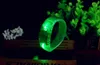 Nyhetsbelysning Musik Aktiverad ljudkontroll LED Blinkande armband Ljus upp Leksaker Bangle Wristband Club för Party Bar Cheer Luminous Night Light