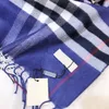 Мода Classic Checked Cashmere Scarf, роскошный бренд Высококачественные четырехсесельные универсальные многоцветные длинные шарвы, красивые длинные тазонные шали 180 * 70см