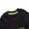 Jumping Metrów Baby Applique T Shirts Bawełna Z Długim Rękawem Chłopcy Dziewczyny Ubrania Cute DZIECI Jesień Wiosna Odzież 210529