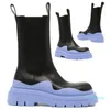 Tasarımcı-En Kaliteli Adam Siyah + Mavi Tabela Bottegre Boot Moda Lüks Lastik Deri Chelsea Patik Erkekler Platformu Tıknaz Ayakkabı Lady Knight