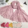 Nya Kvinnor Klipp Blommor Hollow Lace Silk Scarf Vår Höst Vinter Sjalar och Wraps Handduk Femme Summer Beach Pashmina