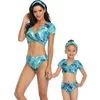 Rodzina Dopasowanie Stroje Kąpielowe Blue Print Swimsuit Matka Córka Bikini Beachwear Pływa Kufne Mężczyźni Kids Suit Suit 210521