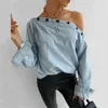 Kvinnors T-shirt 2021 Vår och Summer Denim T-shirts för Streetwear Mode Patchwork Design Knapp Dekor Slash Neck Långärmad Casual Top