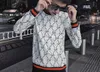 유럽 역 가을 신제품 스웨터 남성 후드 티 스웨터 트렌디 브랜드 히트 컬러 바닥 셔츠 라운드 넥 풀오버 긴 소매 프린트 재킷