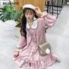 Giapponese Ulzzang Del Merletto Del Ricamo Vestito Dalla Bambola Delle Donne Harajuku Rosa Increspature Kawaii Abiti Lolita Cosplay Dolce Allentato Abiti 210520