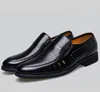 Ny stil sommarmäns lädersandaler ihåliga medelålders och gamla manliga skor pappa skor romerska andningsbara läder sandaler 38-45