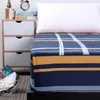 Lakan uppsättningar 33 Kommer monterad plåtmadrassskydd med allround elastiskt gummiband tryckt säng som säljer sängkläder