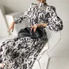 Design Vestidos cordon taille femmes robes printemps col montant Chic robe lambrissée mode Vintage plissé 210510