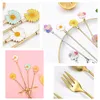 Skedar Japansk stil Rostfritt Stål Långt handtag Blandning Sked Söt Solros Daisy Flower Cartoon Shape Dessert Fork Golden Porslin