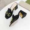 2023 Designer Sandaler Square Toe Sandal Metal Buckle Mid-heel Pumpar Retro Block Heel High Heels Open Toe Slipers Women Slipper