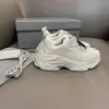 Triple S Beige Trainer Männer Frauen Beige Sneaker Chunky Schuhe Dicke Bottom Dad Schuh lässige Schuhtrainer Box enthalten meistverkaufte Outdoor -Sneaker