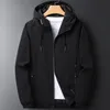 Mäns Jackor 2021 Vår Fashion Coat Casual Loose And Autumn Kläder Trend Verktyg Jacka Solid Färg Hooded