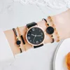 Kvinnors Klockor 5st Set Top Style Fashion Luxury Leather Band Analog Quartz Armbandsur Ladies Watch Kvinnor Klänning Reloj Mujer Black Clock