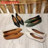 XGRAVITY 2021 New Spring Comfortable Lady Flat Shoes Pointed Toe Flats Plus Size Female Women Footwear Comfort Ladies Shoes ERF555