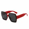 مصمم رجالي النظارات الشمسية الفاخرة الأزياء شمس النظارات المضادة للشفقة UV400 نظارة شمسية غير رسمية للنساء