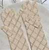 G Fashion Glants brodés Summer Lace Tulle Mittens Womens Charming Driving Party Glove Black Beige Bride doigts mitten 2 colo3198539