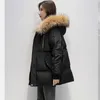 自然の大きな毛皮の襟パーカーファッションショートコート女性冬のジャケット緩い女性暖かいエレガントなダウンジャケット211013