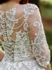 2021 Linia Suknie ślubne Plus Rozmiar Suknie Ślubne Illusion Bodice Zakryty Przycisk Crystal Applique Beads Vestios de Novia