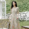 Chic Korean Style Casual Short Puff Sleeve Kvinnor Floral Dress V Neck Fälls Sommar Maxi Fashion Chiffon Kvinna Robe 210521