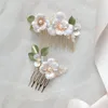 Guld Floral Bridal Combs Pins Leaf Pearls Kvinnor Tillbehör Hand Wired Wedding Hair Piece Poggraphy Modellering Smycken