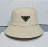 Projektant mody kapelusz literowy dla męskich czapek Womenki składane czapki czarne rybak na plaży słoneczne czapki szerokie grzbiet składany melonik C2365163
