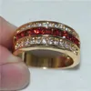 Pierścienie klastra Men039s Deluxe 10K żółte złoto Princesscut Garnet Crystal Crelaging Band Band Wedding for Men Women Jewelry3771346