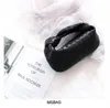 Bolsos de compras enteros 2021, mini almohada tejida con bolas de masa hervida, bolso de mano de cuero con nudo para axila, bolso de mujer wan2983