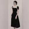 Wysokiej Jakości Summer Sukienka Moda Czarny Rękawów Koralik Square Collar Damskie Unique Vestidos 210520