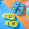 2021 Schuhe Leuchtende Gelee Sommer Kinder LED Slipper Mädchen Hausschuhe PVC Rutschfeste Strandsandalen Kinder Home Badezimmer Rosa