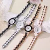Klassiska damer armband Watch Quartz Watches Glass rostfritt stål Strap Montre de Luxe Multiple Color