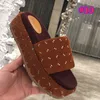 2021 Mode Hoge Kwaliteit Vrouwen Klassieke Slippers Luxe Designer Casual Strand Schoenen Canvas Rubber Antislip Sandalen Grote 35-44