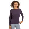 L-88 Långärmad skjorta Kvinnor Yoga Sports Tops Fitness Shirts Bum-täckande längd Sweatshirts Super Soft Relaxed Fit Autumn and Winter Top Tee For On the Go Dress Kirt