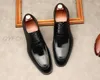 Zapatos de vestir informales Brogue a la moda para hombre, zapatos formales de cuero de vaca Real Oxford de alta calidad negros para hombre, zapatos de fiesta para traje