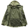 Vestes tactiques Hommes Camouflage Shark Skin Soft Shell Imperméable À Capuche Militaire Veste Camo Polaire Imperméable Chasse Manteaux Taille 3XL Y1109