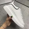 Högkvalitativ klänningskor designer klassisk lyx herr mode casual kvinnor sneakers mocka platt sneakers för festälskare svart vit läder rosa grå blå