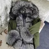 Maomaokong Parka Vinterjacka Kvinnor Real Fur Coat Big Natural Raccoon Fur Hood Tjock Varm Kort Parkas Streetwear 211018