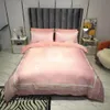 розовые моды дизайнерские постельные принадлежности зимние бархатные простыни письма напечатанные одеяльные крышки наволочки высокого качества