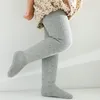 Meninas da criança inverno Meia-calça de algodão crianças crianças meninos térmicos térmicos térmicos calças de veludo nascido bebê recreios quentes bebê acessórios 211028