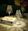 Lámparas de mesa LED Diamond Crystal Desk Lámpara de escritorio USB Sensor de tacto Luces de decoración de bares de restaurantes Noche romántica