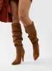 Slouth Style Knee High Suede Boots Women Leather High Heel مدببة إصبع القدم الشتاء Long Boots Runway Party Birket Solid Solid 2022