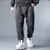 Plus 5xl 5xl streetwear luźne spodnie mężczyźni Joggers 2020 Man zwykły kamuflaż Hip Hop Harem Pants Mężczyźni Kamuflaż Belki Stocze P0811