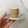 Cups Spodki Luksusowe 6 sztuk Urkish Espresso z kubek ceramiczny zestaw do kawy Kitchen Party Drink Ware Home Decor Creative