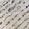 Lotti all'ingrosso 100pcs Argento antico Multi-stili Mix Anello di fascino per le donne Vintage Ladies Flower Bohemian Finger Ring Retro Jewelry 2021