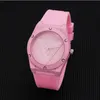 Montre män kvinnor mode klassisk enkel designer se is ut klockor röda rosa silikon kvarts rörelse armbandsur9797175