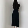 Höst Vinter Koreansk Casual Black Belted Knitted Dress Kvinnor Långärmad Sexig V-Neck Chic Kvinna Pläterad Sweater Robe 210514