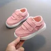 Flickor Sneakers Barn Casual Skor Sommar Andas Barn Sportskor För Boy Skor Vår Höst Ny Soft Bottom Baby Toddler X0703
