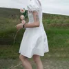 Witte bandage jurk vrouwen zomer vierkante kraag taille bladerdeeg korte mouw mini jurken vrouwelijke mode 5E268 210427