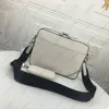 الأزياء L69 Men Messenger Bags 827 حقائب مصممة فاخرة حقائب اليد الجلدية الكلاسيكية من قطعتين.